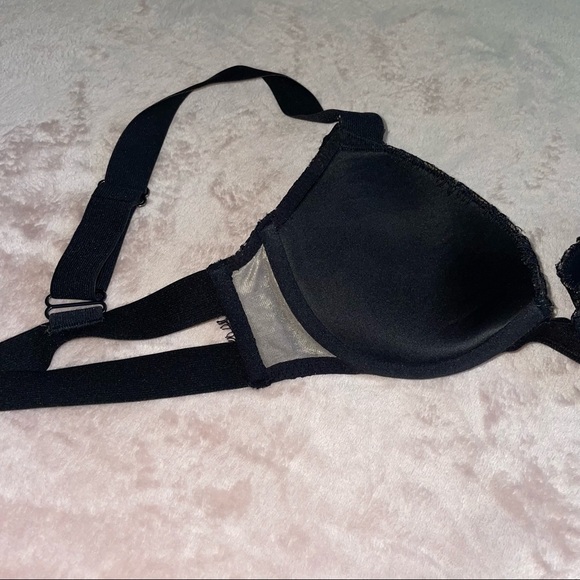 Victoria’s Secret lace very sexy push -up bra size 34C - Picture 11 of 11